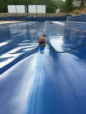 수영장 HDPE 차수막 라이너 1.5 밀리미터 푸른 매립지