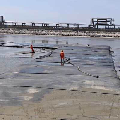 시립 슬러지 처리 프로젝트의 고 투명 지오 텍스틸 탈수 파이프