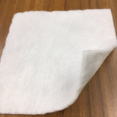 비포장도로와 자갈 차도 안정화를 위한 비 길쌈된 토목섬유 직물